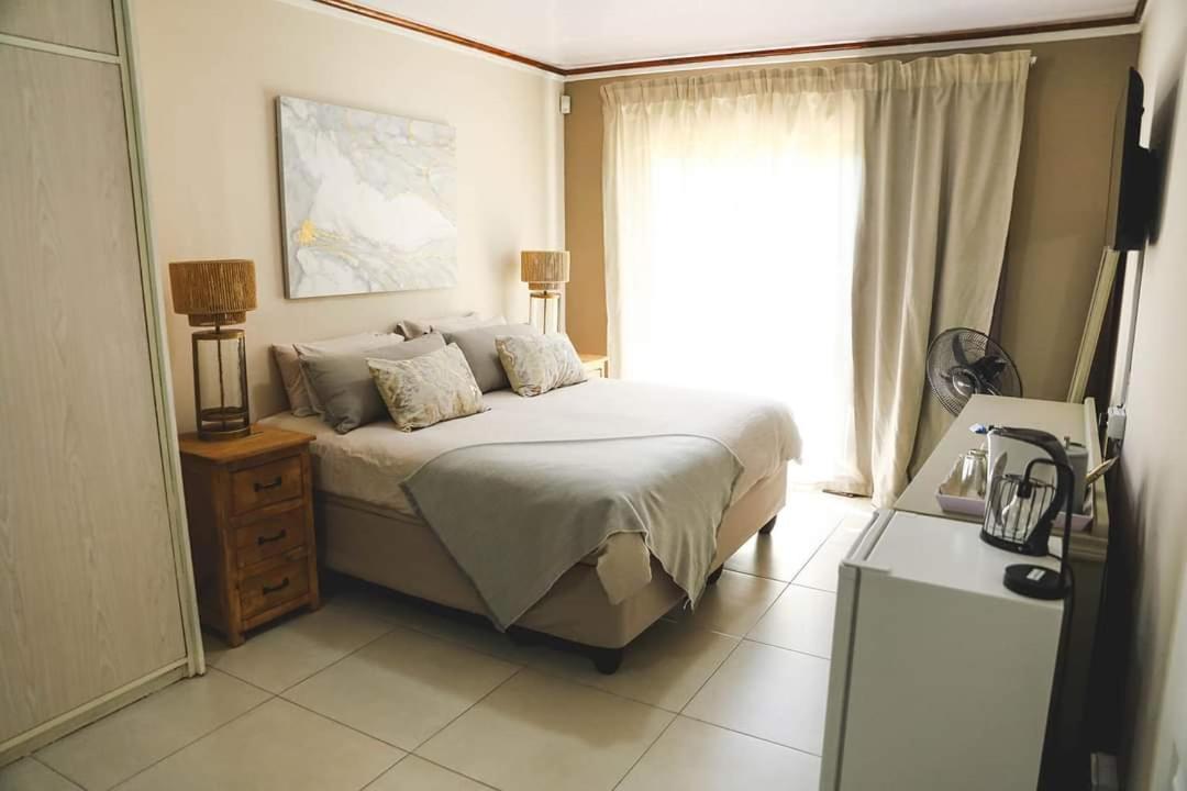 Serendipity Boutique Guest House Welkom Exterior photo